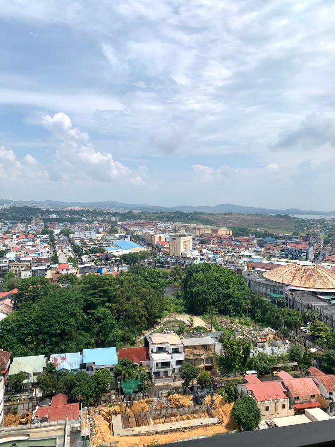 Spacious Studio Suite In Nagoya Batam Buitenkant foto